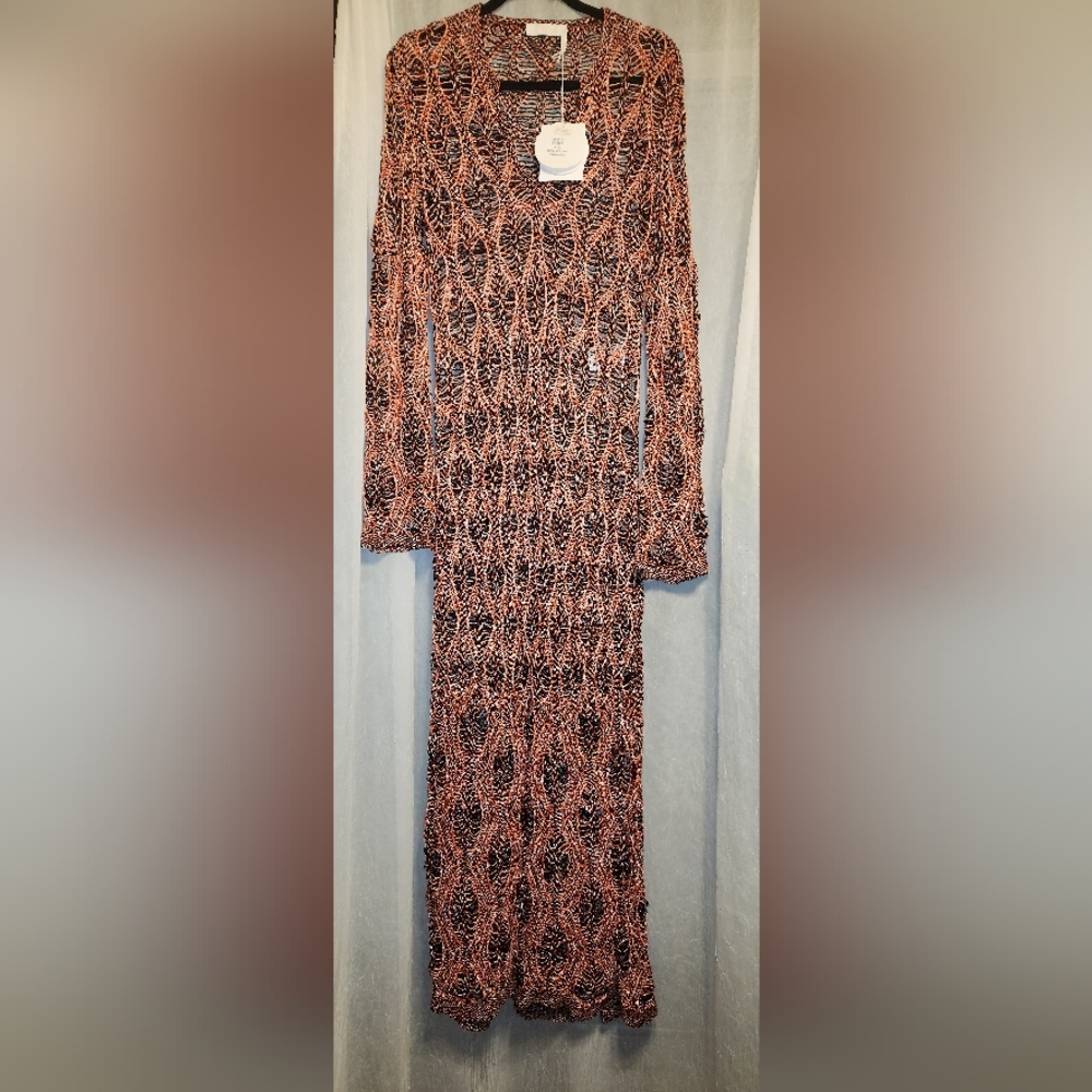 Chloe Designer Dress - Picture 4 of 9